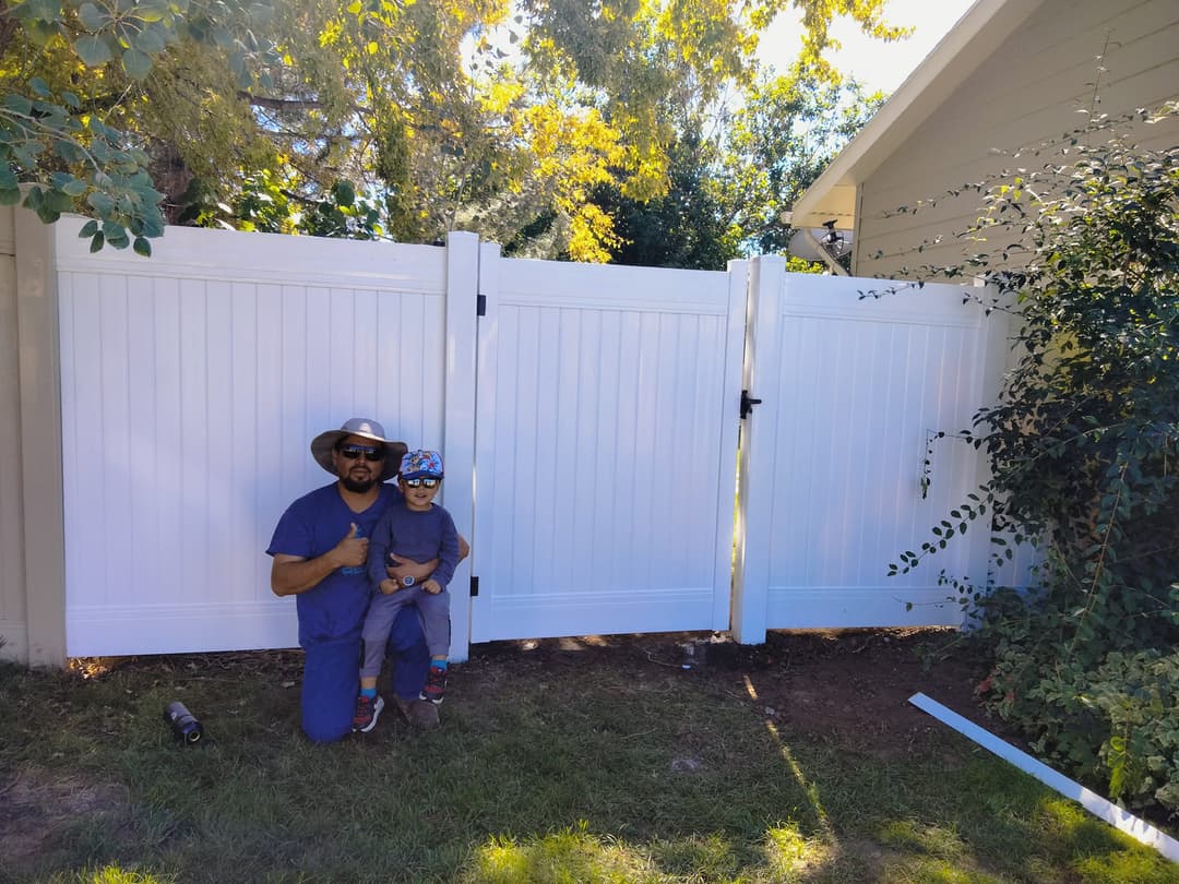 About Leveled Fence LLC